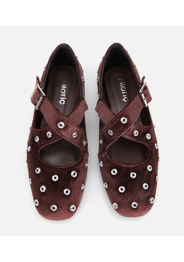 Hotiç Kadın Kahverengi Kadife Taşlı Çapraz Bantlı Babet 01ayh314680a480 01ayh314680a480 Kahverengi Hotiç Kadın Kahverengi Kadife Taşlı Çapraz Bantlı Babet 01ayh314680a480 01ayh314680a480 Kahverengi