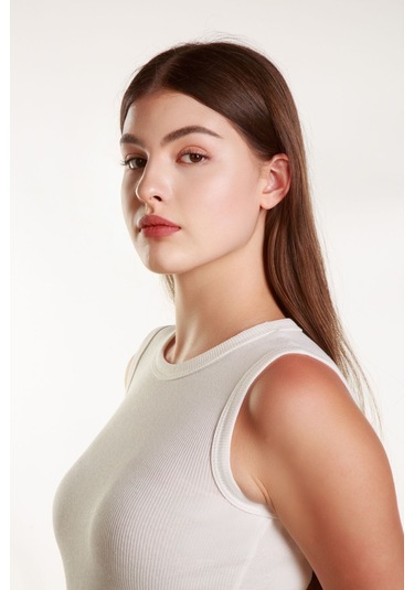 Kadın Kırıkbeyaz Fitilli Likralı Sıfır Kol Bisiklet Yaka Örme Atlet Tshirt Bluz KIRIK BEYAZ