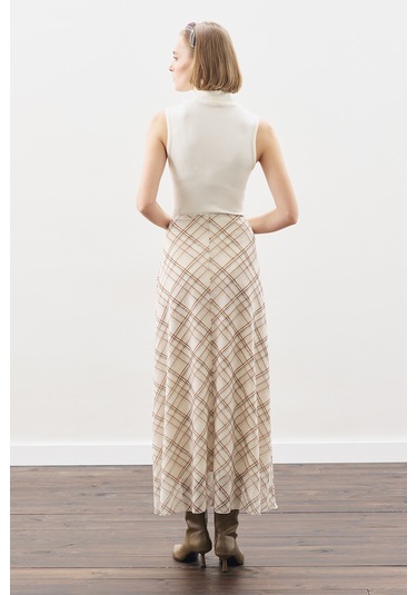Desenli Tül Etek Bej Ekose Bej Ekose