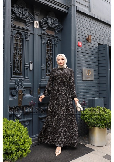 Kadın Siyah %100 Viskon Pamuklu Belden Bağlamalı Çiçek Desen Kat Kat Elbise V9539 Siyah