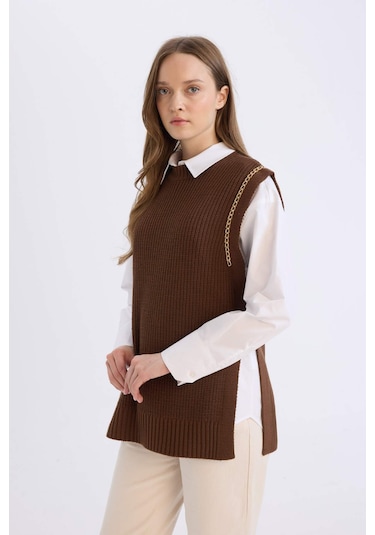 Defacto Yarım Balıkçı Yaka Basic Düz Yan Yırtmaçlı Süveter D5022ax24aubn585 Kahve