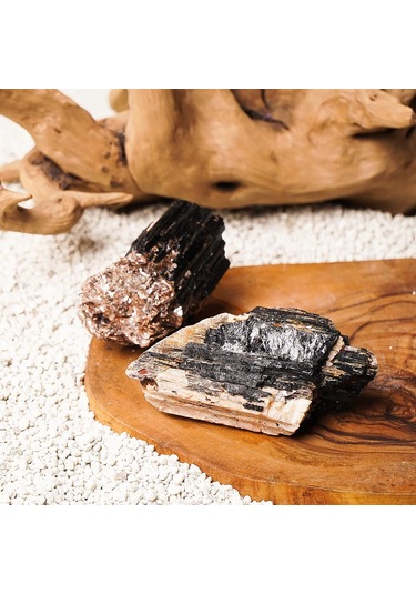 Ham Siyah Turmalin Odaklanma Taşı Doğal Taş