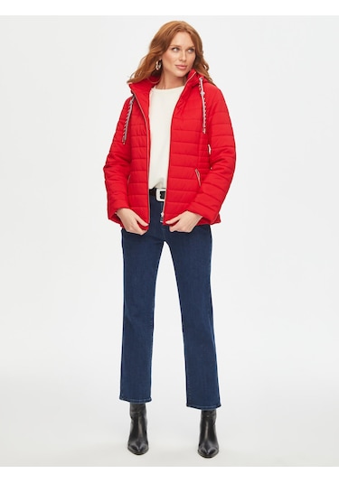 İçi Slogan Baskı Detaylı Renkli Kordonlu Kapitone Mont 69436 U6943641 Kırmızı