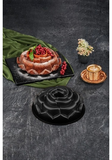 Gül Desenli Siyah Kek Kalıbı