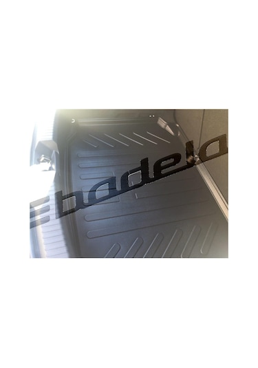 Alfa Romeo Gıulietta Bagaj Havuzu 2011-2021 Siyah 3d Kokusuz
