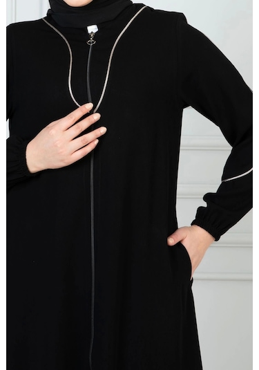 Beyaz Biye Detaylı Ferace - Siyah Siyah