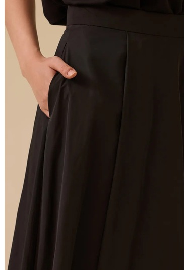 Kadın Cepli Kloş Etek - Siyah Siyah