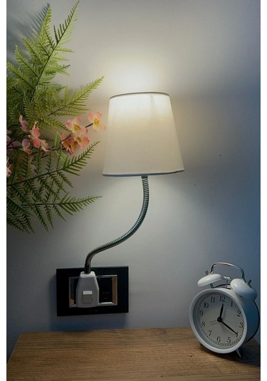Beyaz Soket Gece Lambası Esnek Kollu Dekoratif Priz Lambası Başuc Bej