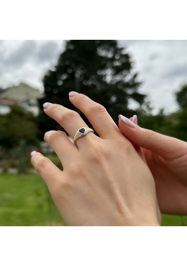 14k Altın Mavi Kalpli İstiridye Yüzük
