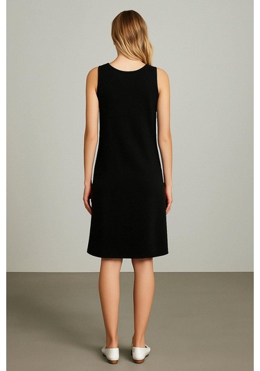 Modal Kumaş Rahat Kalıp Basic Günlük Elbise Siyah