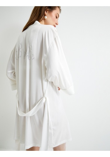 Koton Bride Sabahlık Saten Beli Kuşaklı Parlak Taş Baskılı Bridal Beyaz 4slk70001mw Beyaz
