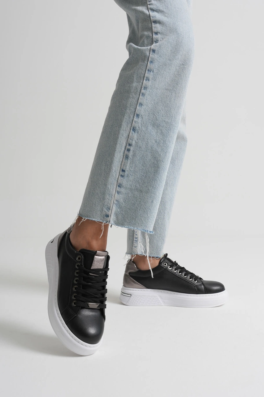 Kocadal Kocadal Vega Platin Detaylı Siyah Kadın Spor Ayakkabı Muhtelif