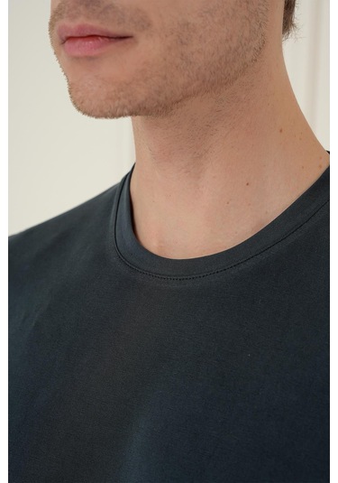 Comfort Fit Bisiklet Yaka Modal Kısa Kol Casual Siyah Tişört Ts 895 Siyah