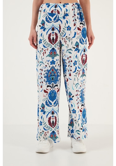 Lela Desenli Beli Lastikli Bol Paça Rahat Kesim Bayan Pantolon 5865217 Beyaz-Saks