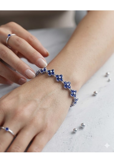 Kadın Mavi Çiçek Model Çelik Bileklik Silver