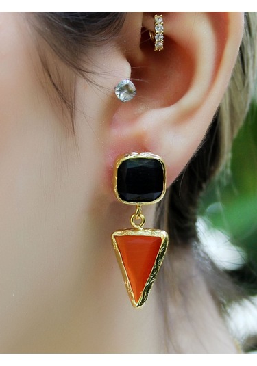 Kare Üçgen Modelli Kedigözü Cam Gold Kaplamalı Kadın Küpe Euku24sk Kırmızı