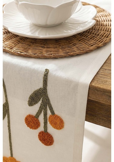 Renkli Kır Çiçekleri Punch İşlemeli Runner 35x140 Cm Çok Renkli