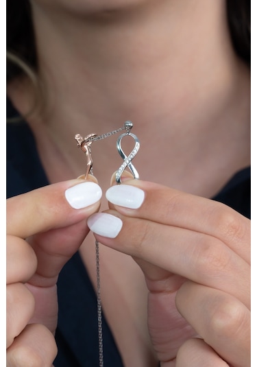 Gümüş Sonsuzluk Sarılan Çift Kolyesi Taşlı Wsn140