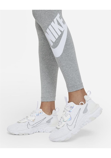 Nike Sportswear Essential Yüksek Belli Logolu Kadın Taytı-2599-gri