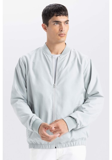 DeFacto Su İtici Hafif İnce Bomber Mont Ceket Kolej Yaka Fermuarlı Cepli Mevsimlik D7447AX24AUGN1255 Yeşil DeFacto Su İtici Hafif İnce Bomber Mont Ceket Kolej Yaka Fermuarlı Cepli Mevsimlik D7447AX24AUGN1255 Yeşil