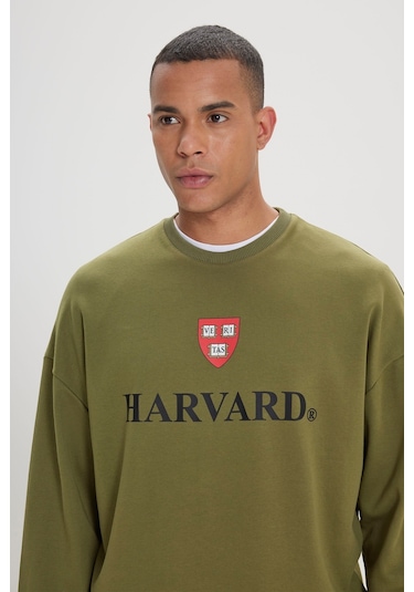Ac&co / Altınyıldız Classics Erkek Haki Oversize Fit Bol Kesim Harvard Lisanslı Pamuklu Bisiklet Yaka Sweatshirt Haki Ac&co / Altınyıldız Classics Erkek Haki Oversize Fit Bol Kesim Harvard Lisanslı Pamuklu Bisiklet Yaka Sweatshirt Haki
