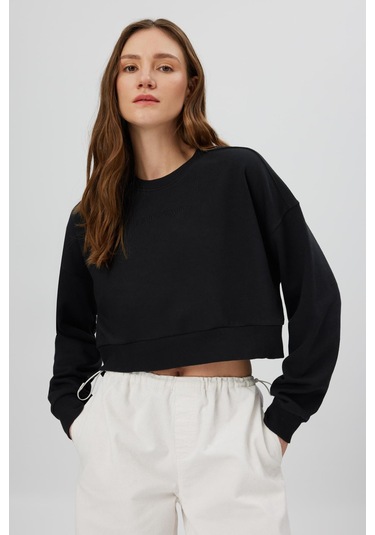 Babokah Nakışlı Kadın Crop Sweatshirt Siyah