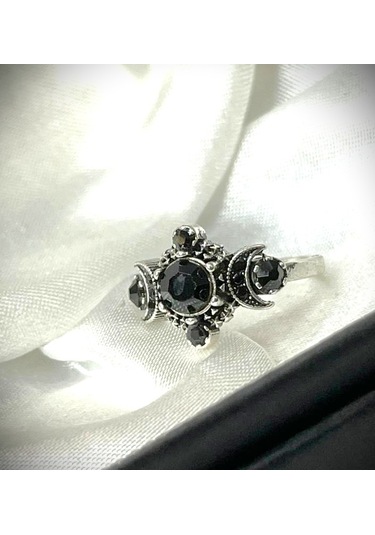 Dükkan Design Gecenin Karanlığı Ayarlanabilir Taşlı Yüzük Siyah