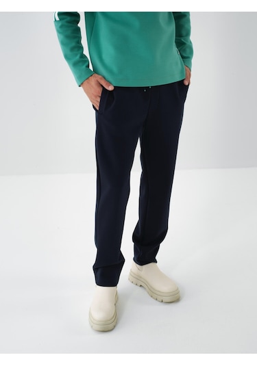 Lacivert Pamuk Dokulu Regular Fit Sweat Pantolon 380185 Lacivert Lacivert Pamuk Dokulu Regular Fit Sweat Pantolon 380185 Lacivert