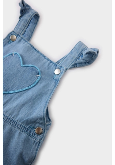 DeFacto Kız Bebek Kalpli Jean Salopet Tulum Z8268A225SMBE394 Mavi DeFacto Kız Bebek Kalpli Jean Salopet Tulum Z8268A225SMBE394 Mavi