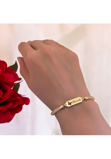 Archin Feride İsmine Özel Kelebek Motifli 14 Ayar Altın Plakalı Hasır Kordonlu Hediye Bileklik-647isim Feride