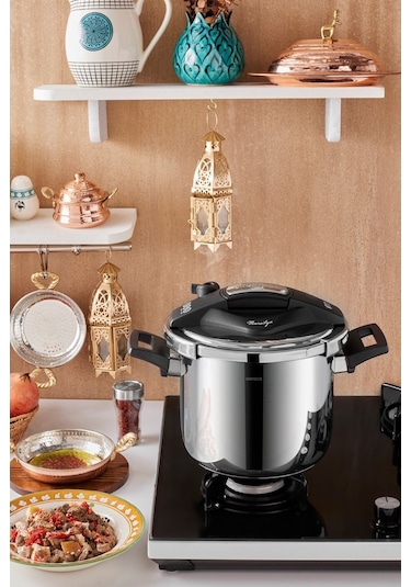 Karaca Marsilya İndüksiyon Tabanlı Düdüklü Tencere 7 Lt