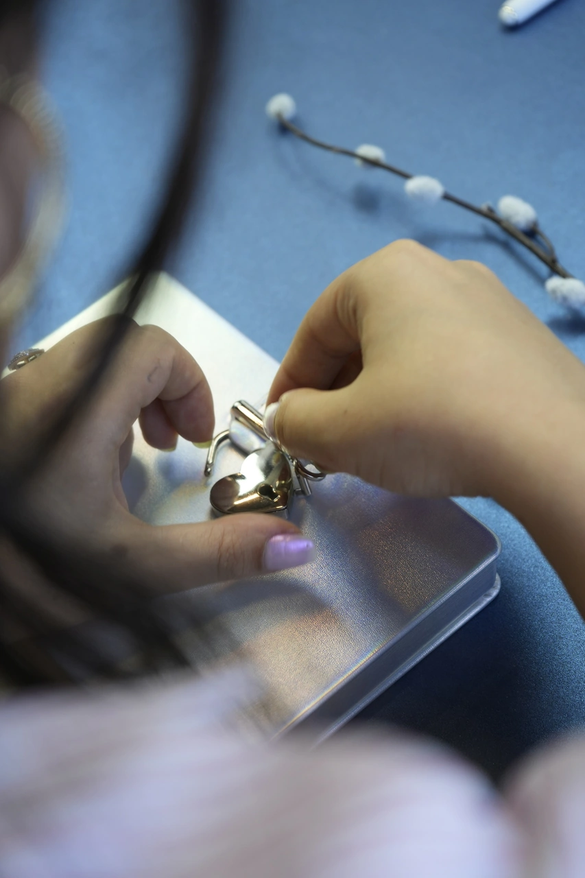 Kilitli Günlük,defter-metalik- Kutulu 13x18 Cm. Hush Hush Gümüş