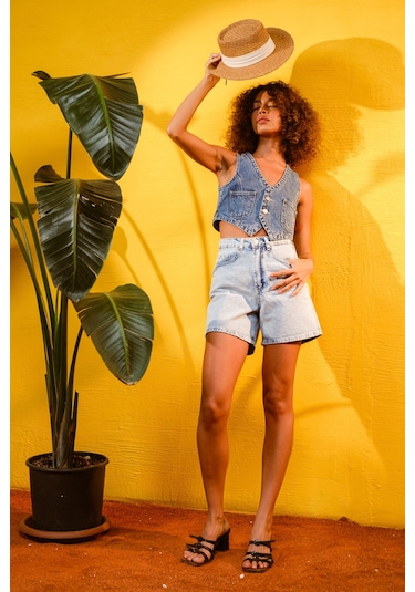 Itsbasic Kadın Snow Kot Rengi Diana Mom Fit Denim Şort
