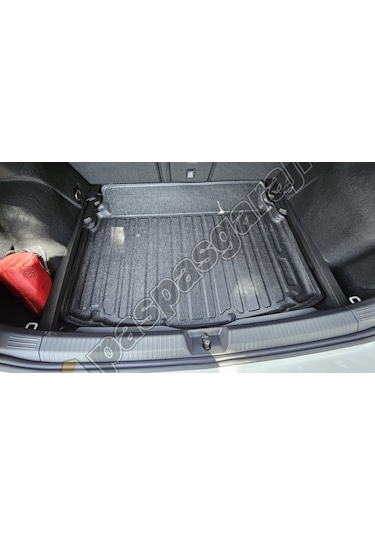 Vw Golf 8 2020- Sonrası Alt Kademe Bagaj Havuzu