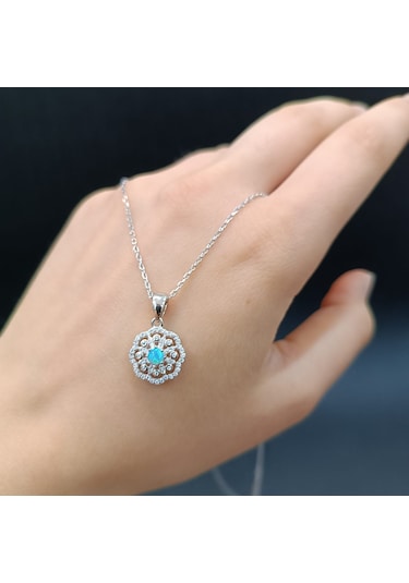 925 Ayar Gümüş Turkuaz Renkli Taş Detaylı Minimalist Kolye Gümüş