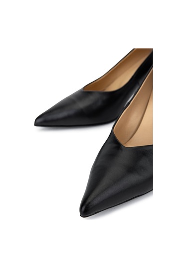 Tamer Tanca Kadın Hakiki Deri Siyah Deri Topuklu Ayakkabı 594 6308 Bn Ayk Sk25-26 Sıyah Dr Siyah