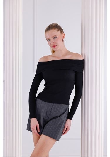 Madonna Yaka Uzun Kollu Fitilli Kadın Bluz Siyah