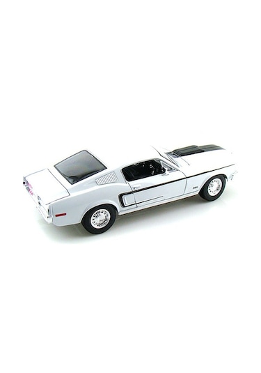Maisto Ford Mustang Gt Cobra Jet 1968 1/18 Model Araba