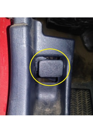 Honda Civic 2001-2006 Kaput Açma Mandalı