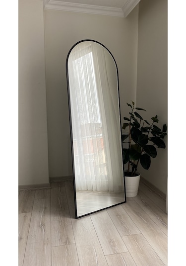Ersan Dizayn Metal Çerçeve Oval Ayaklı Boy Aynası Siyah