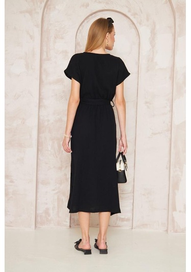 Kadın %100 Müslin Pamuk Yırtmaçlı Kruvaze Beli Kuşaklı Salaş Uzun Günlük Elbise 3612330 Siyah