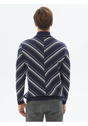 Kip Lacivert Yarım Balıkçı Yaka Desenli Pamuk Karışımlı Triko Çok Renkli