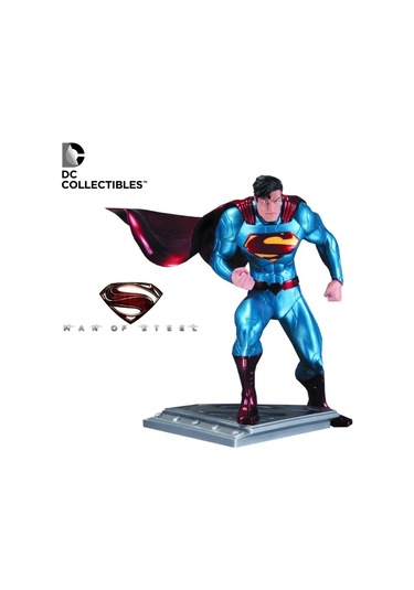 Superman: Man Of Steel Statue By Jim Lee