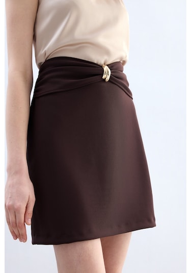 Sateen Bel Aksesuarlı Mini Etek - Kahve-136788 Kahve