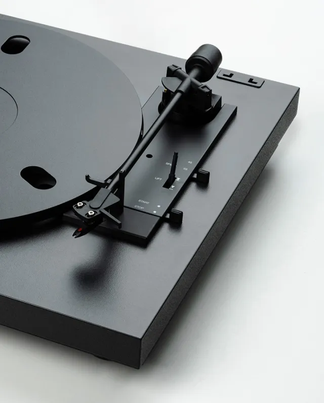 Pro-ject A1.2 Black Om10 Unı 1 Adet