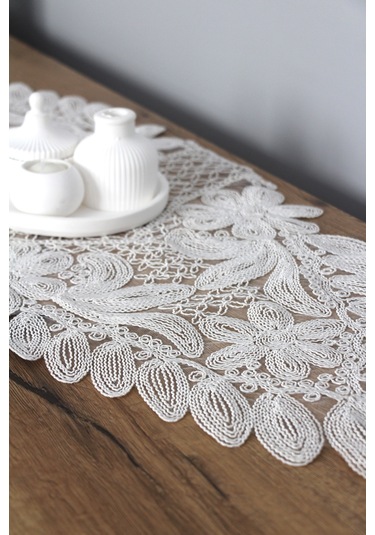 Dantel Kordon Örme Detay Masa Runner Fiskos Örtüsü 100x35 Cm 1010-kelebek