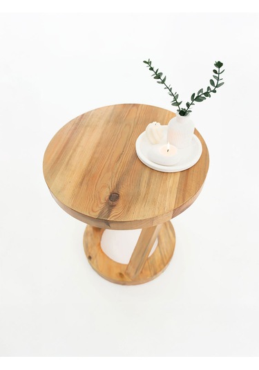 Vienna Model Yan Sehpa