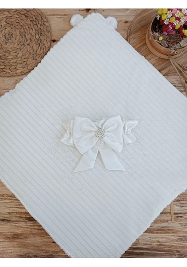 Yenidoğan Beyaz Wool Yün Kumaş Ayıcık Kulaklı Kundak Bebek Battaniyesi Beyaz