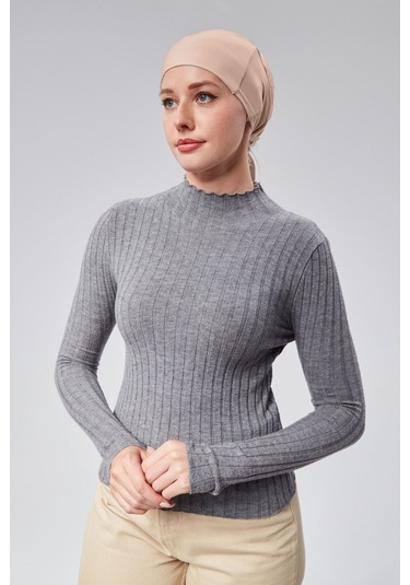 Kadın Tesettür Likralı Penye Dikişsiz Kaymaz Düz Bağlamalı Bone Bej