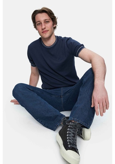 Fared Lacivert Bisiklet Yaka Triko Nakışlı Standard Fit Erkek Tshirt Lacivert